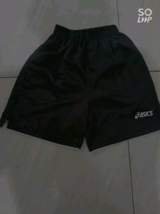 celana pendek olahraga volly wanita belah pinggir