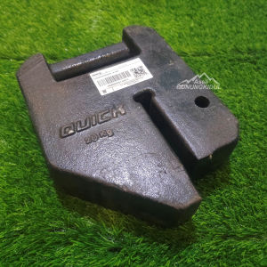 Pemberat Penyeimbang Mower Traktor Quick Rotary Kronos - Counterweight 20 Kg A360