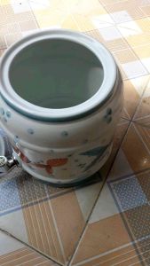 Bình đựng nước bằng sứdung tích 4 lít.Hàng vẽ tay gốm sứ Bát Tràng.