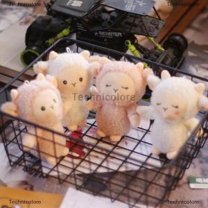 [COD] Technicolore 1pcs Little Sheep ตุ๊กตาตุ๊กตาตุ๊กตาตุ๊กตาตุ๊กตาเด็กของเล่นนอนคู่วันเกิดของขวัญ