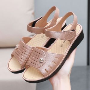 [Free Shipping] Womens Summer Sandals Lu Hong 833 Platform Shoes Mid-Heel Soft-Soled Fashionable Womens Wedge Sandals.