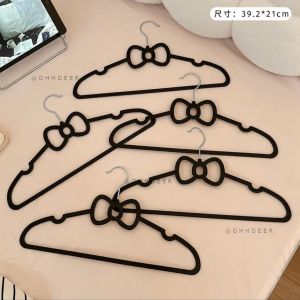 OHHDEER 10pcs Heart-shaped Ribbon Plastic Hangers With Anti-slip Design Clothes Holding Organizer