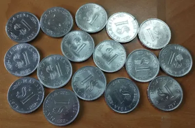 1pc EF / AU Malaysia 1971 RM1 $1 Parliament Parlimen coin