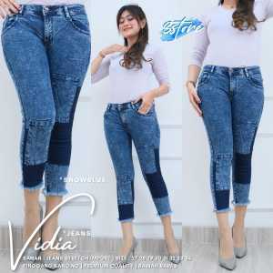 CELANA JEANS WANITA 7/8 VIDIA / CELANA JEANS STRECH / CELANA JEANS WANITA MODEL RAWIS TREND KEKINIAN 2021