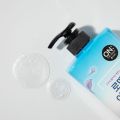 Sữa tắm On The Body Hàn Quốc Hương Nước Hoa 900g. 