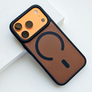 Large hole simple matte magnetic suction suitable for iPhone17 mobile phone case skin feel anti-fingerprint Apple 16 anti-drop protective case