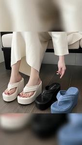 [Free Shipping] 2025 Summer New Collection: WomenS Thick-Soled Slippers Korean-Style Fashionable Breathable Mesh Design Wedge Heel Suitable For Outdoor Wear