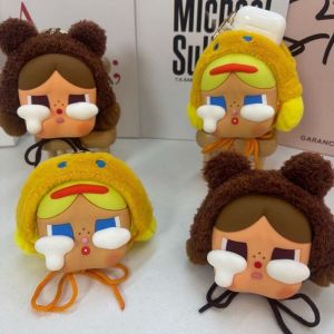 SELLYER ฟิกเกอร์แอคชั่น ตุ๊กตารูปป๊อบมาร์ท crybaby กระเป๋าใส่หูฟัง ออปมาร์ท พวงกุญแจเคลือบ crybaby น่ารักน่ารักๆ ของสะสมได้ กระเป๋าใส่เหรียญ crybaby ของขวัญคู่คู่