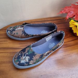 GRATIS ONGKIR Sepatu wanita slip on kasual loafers ketja kantor kuliah jalan santai cewek hijabers