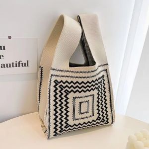 Tote bag rajut kekinian/Tas wanita fashion Totebag kecil karakter/Tas hampers natal/tas souvenir