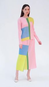 6066 One Size (45-75kg) Autumn Round Neck Long Sleeve Top High Waist Pleated Skirt Suit Women's Pleated Two-Piece Set