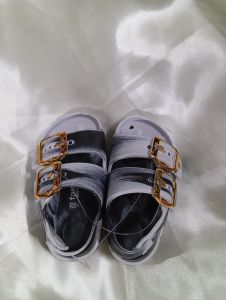 Chic Buckle-Strap Toddler Sandals with Closed Toe and Rubber Sole for Kids