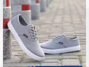 Sepatu Sneakers Pria VANOKLASIK Kasual
