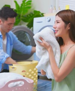 Tide Simply All in One Liquid Detergent 3.46L – Refreshing Breeze Scent for Deep Cleaning