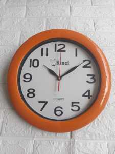 jam dinding bulat polos 787
