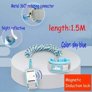 Local selleKids Safety Anti Lost Wrist Link Traction Rope with Induction Lock