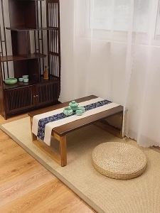 Free shipping Send home Japanese style tatami small table foldable bay window coffee low foot square table sitting on the floor solid wood tea floor