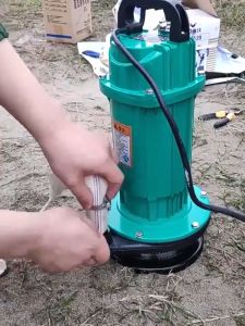 Sewage Submersible Pump 220V 370W/1300W/1500W Water pump Sewage Pump High Lift Cutting Type Water Pump