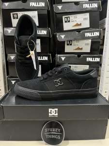 DC Teknic Black Shoes