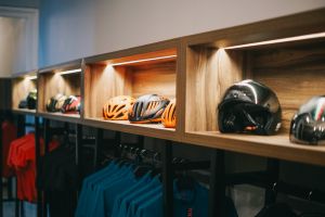 Desain Jersey Sepeda Kompetitif: Twelve Squared - Hot Lava Of Rinjani & Aero Storm Blue