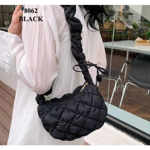 NEW!!! Tas Parasut Wanita Import W8062 Tas Selempang Parasut Import Wanita Tas Wanita Kekinian Import