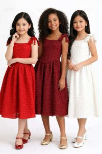 DD   Elegant Plus Size Midi Cocktail Dress with Bow Detail and Square Neckline