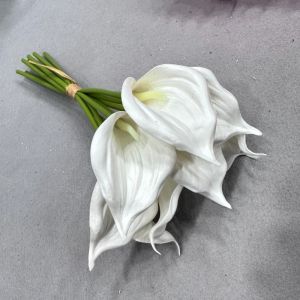 AAVGH 9Pcs EVA Foam Calla Lily Bouquet Lightweight Lifelike Faux EVA Flowers Durable White Color Artificial Calla Lily Bouquet Wedding