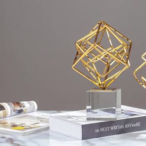 Sacesr Three-dimensional Geometric Metal Ornaments Golden Hollowed-out Square Sculpture Metal Figurine Home Decoration Accessories 2Z6B7
