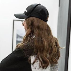 Silk Joy Hat and wig combo stylish long hair for women new and versatile baseball cap with realistic hair