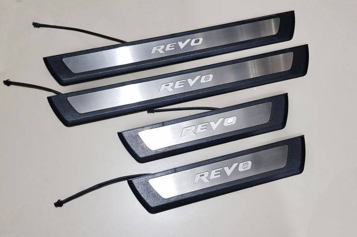 Toyota Hilux Revo 2015 to 2017 Door Side Stepsill With LED Lights ...