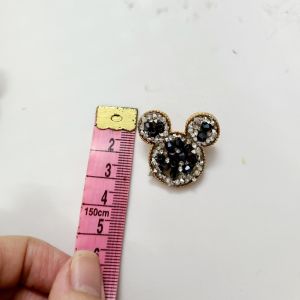 Hình gấu cài áo  túi xách balo