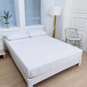 Safe Waterproof Mattress Protector Soft Comfortable Breathable Solid Color Bedding Mattress Cover Fitted Machine Washable