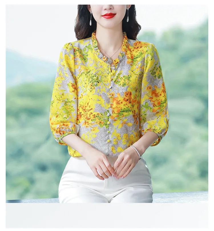 LUXURY Queen Chiffon Blouse New Vintage Hong Kong Style