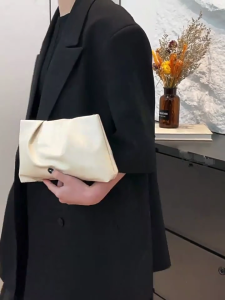 Soft Crinkle Texture PU Evening Bag for Women Lightweight Pleated Purse Handbags for Proms Cocktail Parties