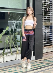 กางกางขายาวลายไทยสวยๆ กางเกงเก๋ๆสุดชิค ใส่สบายเอวยางยืด เนื้อผ้าไม่บางมาก ใส่ไม่ร้อน ใส่ได้ทั้งชายและหญิง ผ้าผสม ผ้าหนังไก่ผ้ายืดK8325 K8001