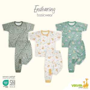 Velvet Junior 3 Set Setelan Oblong Pendek dan Celana Panjang-Setelan Velvet CPR