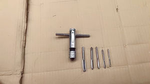 Taro ren chính hãng hiệu MCC gồm tay quay và 5 mũi ta rô rất tiện sử dụng