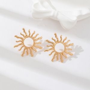Earrings Vintage Environmentally Friendly Fashion Earrings Personality Alloy Comfort Visual Attraction