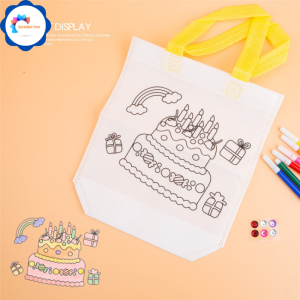 [HCM-ĐỒ CHƠI DIY] Túi Vải Graffiti Tạp Dề Tự Trang Trí Tô Màu Cho Bé - Tặng Kèm 6 Bút Màu Lông - SOHANEI FAM -Đồ Chơi Sáng Tạo