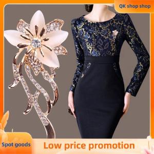 ✨QK shop✨ Opal Flower Brooch Rhinestone Crystal Brooch Pin Wedding Party Women Jewelry