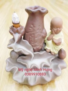 Dụng cụ gốm sứ dùng xông trầm tiểu cảnh đọc sách
