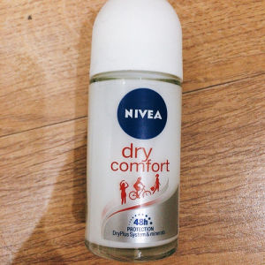 Nivea Deodorant Anti Bau Badan Dry Comfort 50ml