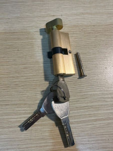 Khoá Sàn Cửa Kính.Dùng Cho Kính 10-12mm (Bảo Hành 12Tháng)