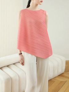 Sunya 1 summer ins wind Miyake folds fresh fashion simple temperament sleeveless irregular round neck top T-shirt 6970