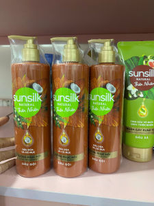 Dầu gội Sunsilk Natural tinh dầu dừa và cỏ mực dưỡng phục hồi 380ml