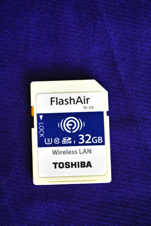 Toshiba TOSHIBA FlashAir 32GB SDカード W-02 無線LAN FlashAir 32GB