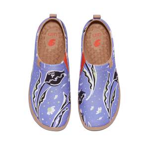 UIN Art Painted Travel Women Shoes Canvas Round Toe Slip on Lightweight Loafers Breathable Fashion Sneakers