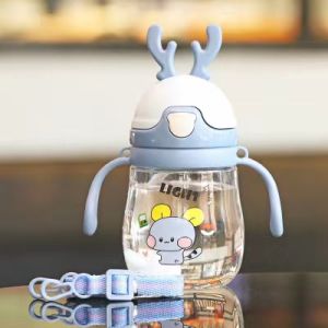 SB6767 แก้วน้ำดื่มเด็ก แก้วหัดเลิกขวดนม หลอดเด้ง มีหูจับ แก้วหัดดื่ม คว่ำไม่หก 300 ml