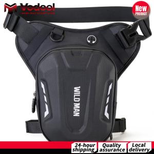 Motorcycle Utility Bag Waterproof Fanny Pack with Reflective Features for Safe Night Riding and Easy Access