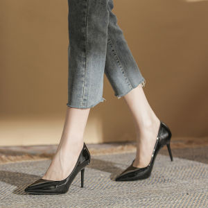 KAK SHOPZ รองเท้าส้นสูงสีนู้ดสำหรับผู้หญิงส้นกริชเวอร์ชั่นเกาหลีใหม่หัวแหลมส้นสูง 7 ซม. 9 ซม. รวมและสร้างสรรค์รูปลักา อารมณ์และมารยาทรองเท้าทำงานมืออาชีพ